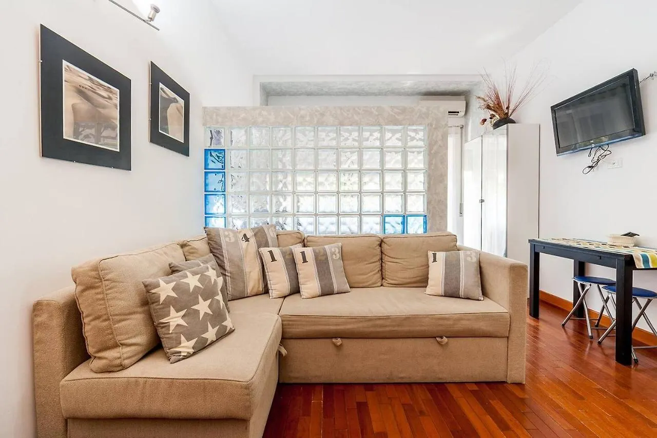 St. Peter - Loft At 50M From Metro Apartamento Roma